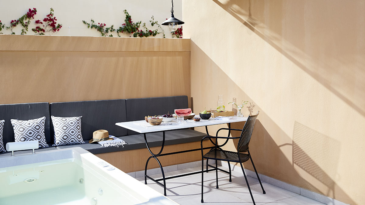 Grand Terrace Junior Suite Whirlpool